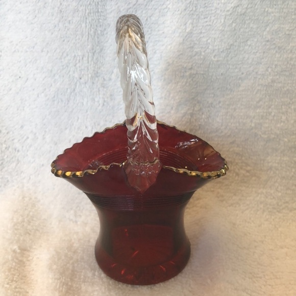 Vintage hand painted Bride’s Basket Ruby Glass - Picture 5 of 7